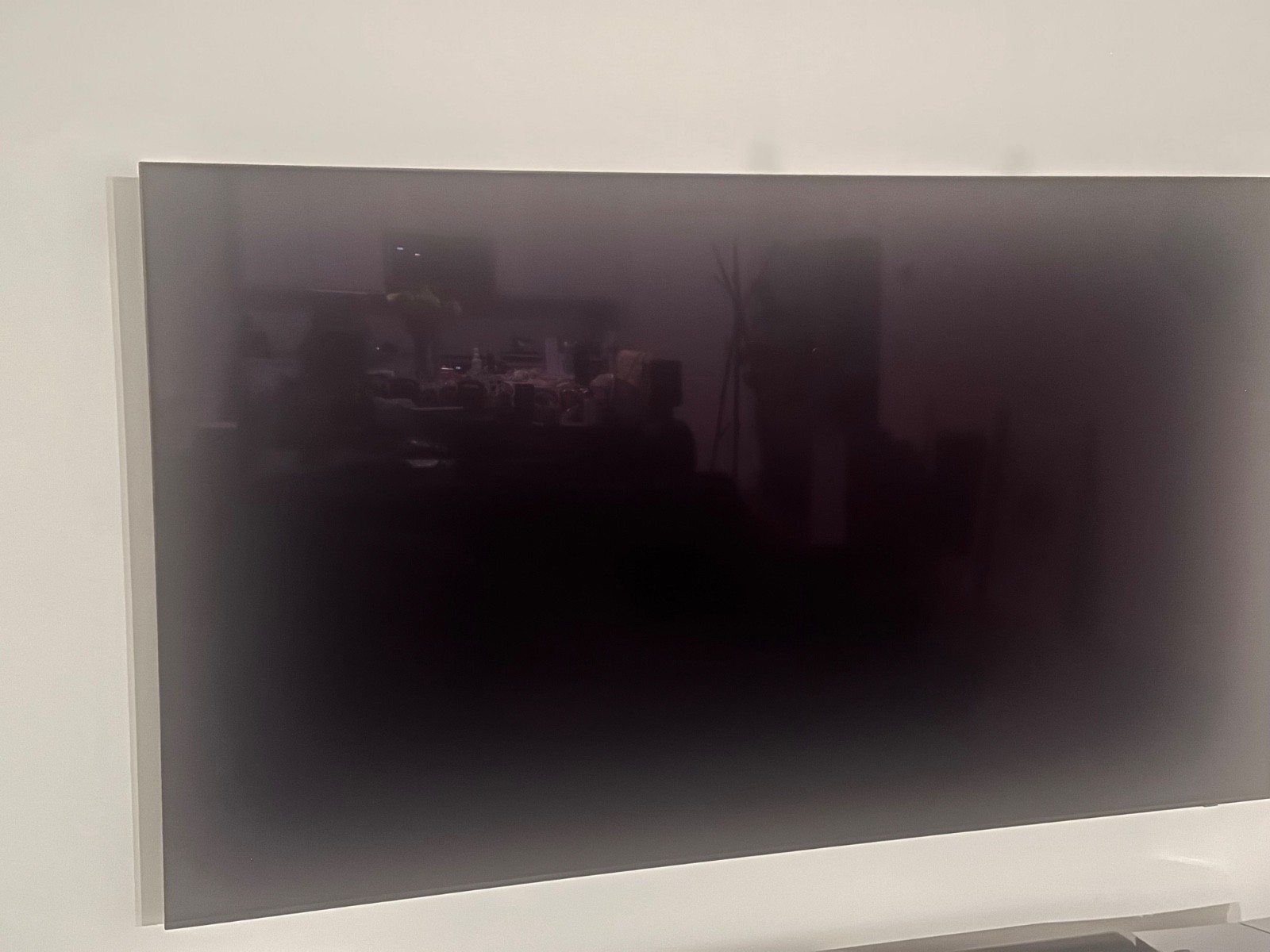 Samsung Vision AI Smart TV, model QN77S90FAFXZA - image 2