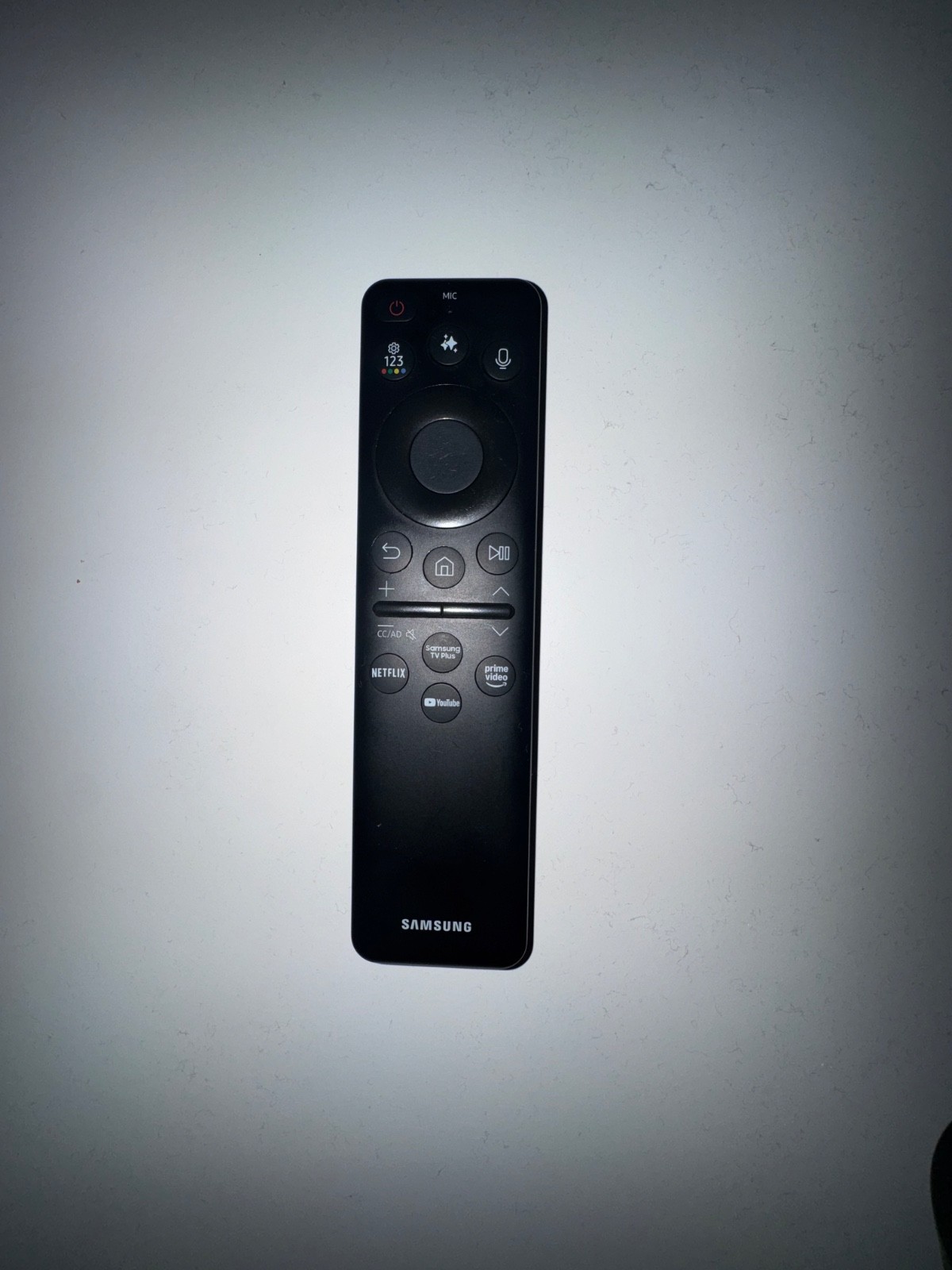 Samsung Vision AI Smart TV, model QN77S90FAFXZA - image 3