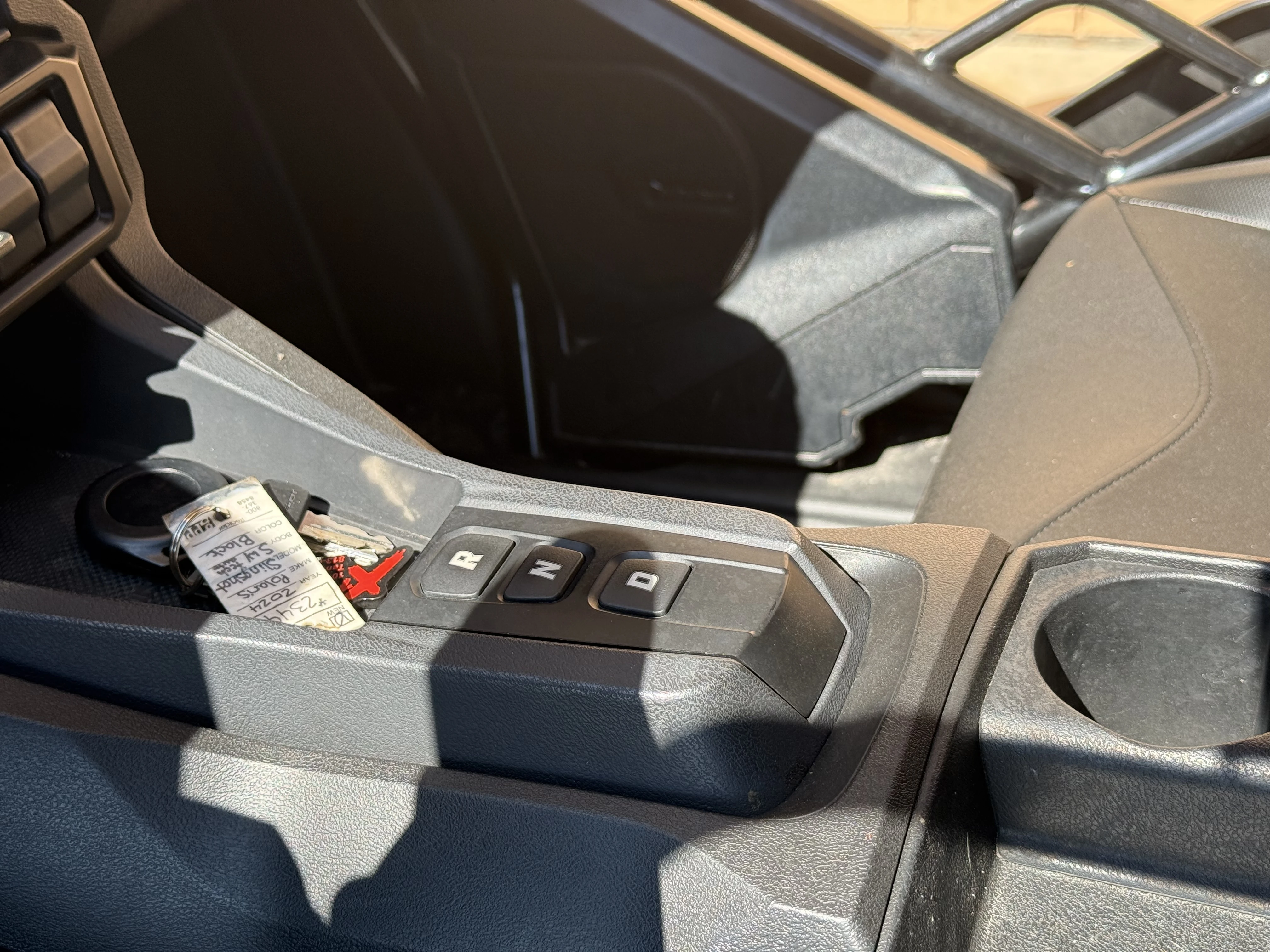 2024 POLARIS SLINGSHOT S with Technology Package 1 AutoDrive - image 4