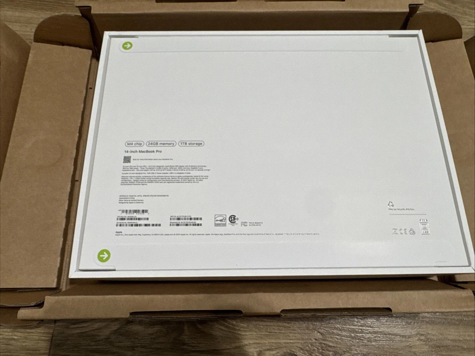 Apple MacBook Pro 14" M4 Chip, 24GB RAM, 1TB SSD, MCX04LL/A New Sealed - image 2