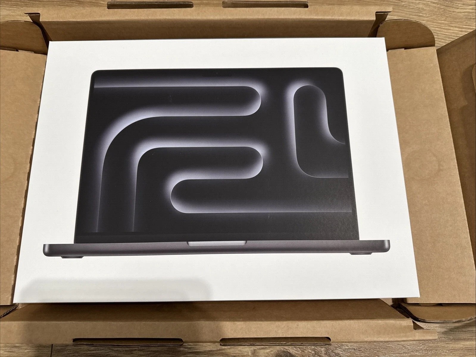 Apple MacBook Pro 14" M4 Chip, 24GB RAM, 1TB SSD, MCX04LL/A New Sealed - image 3