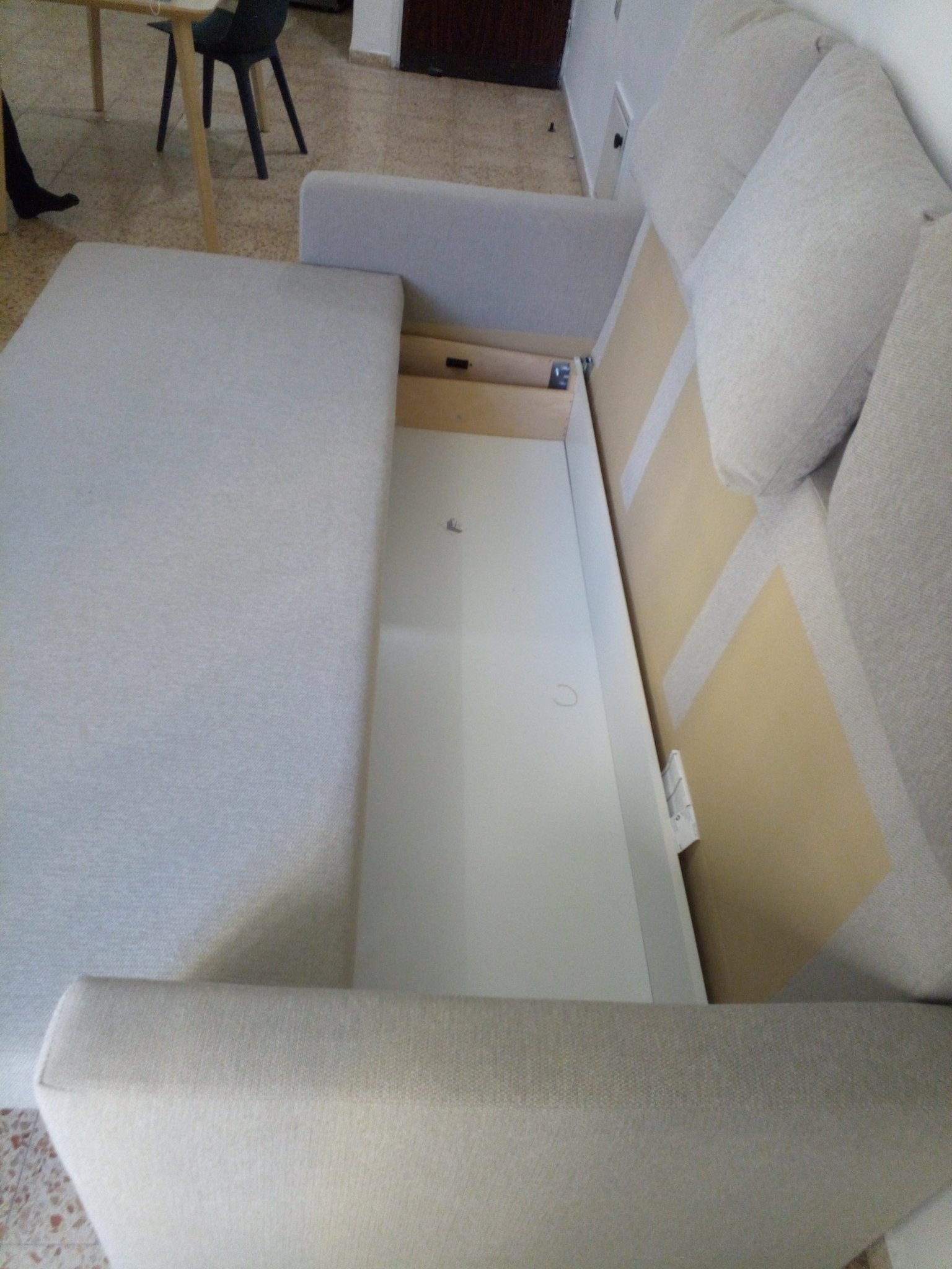 3-seater sofa, opens to the bed - The Jerusalem Market