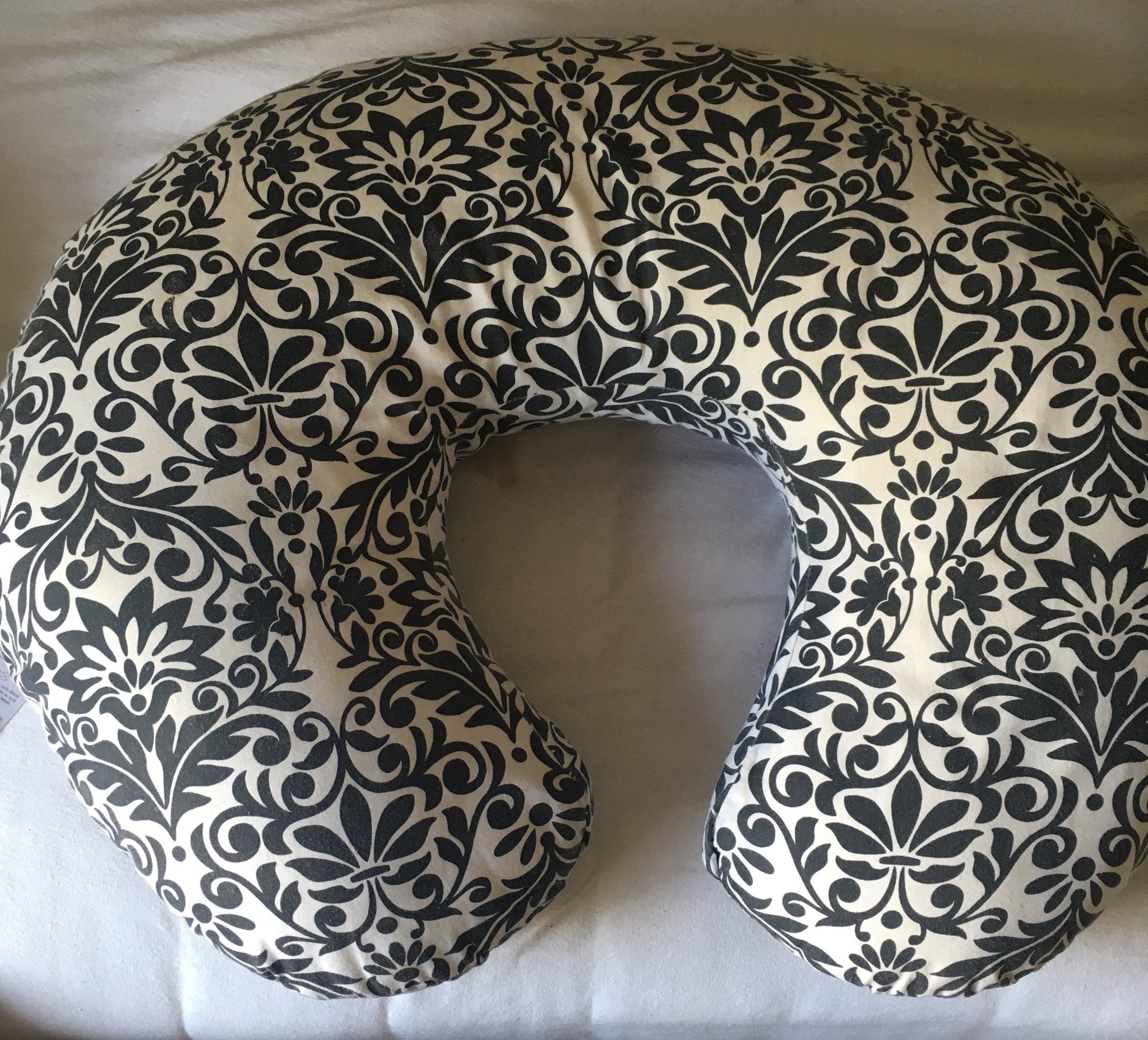 Boppy Pillow - The Jerusalem Market