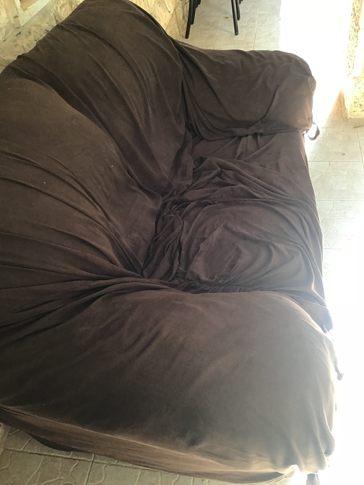 2 seater couch - The Jerusalem Market