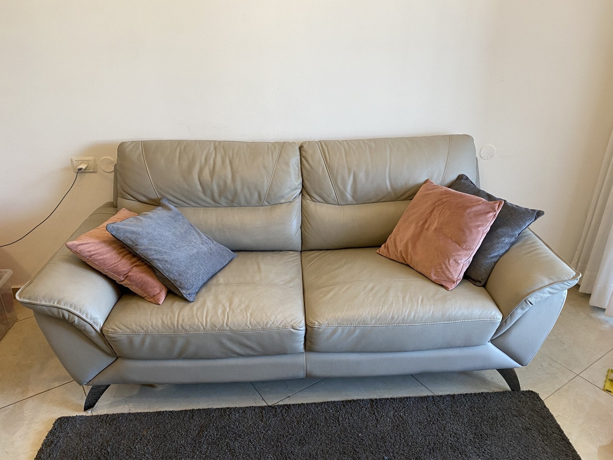 2 seater Couch - The Jerusalem Market
