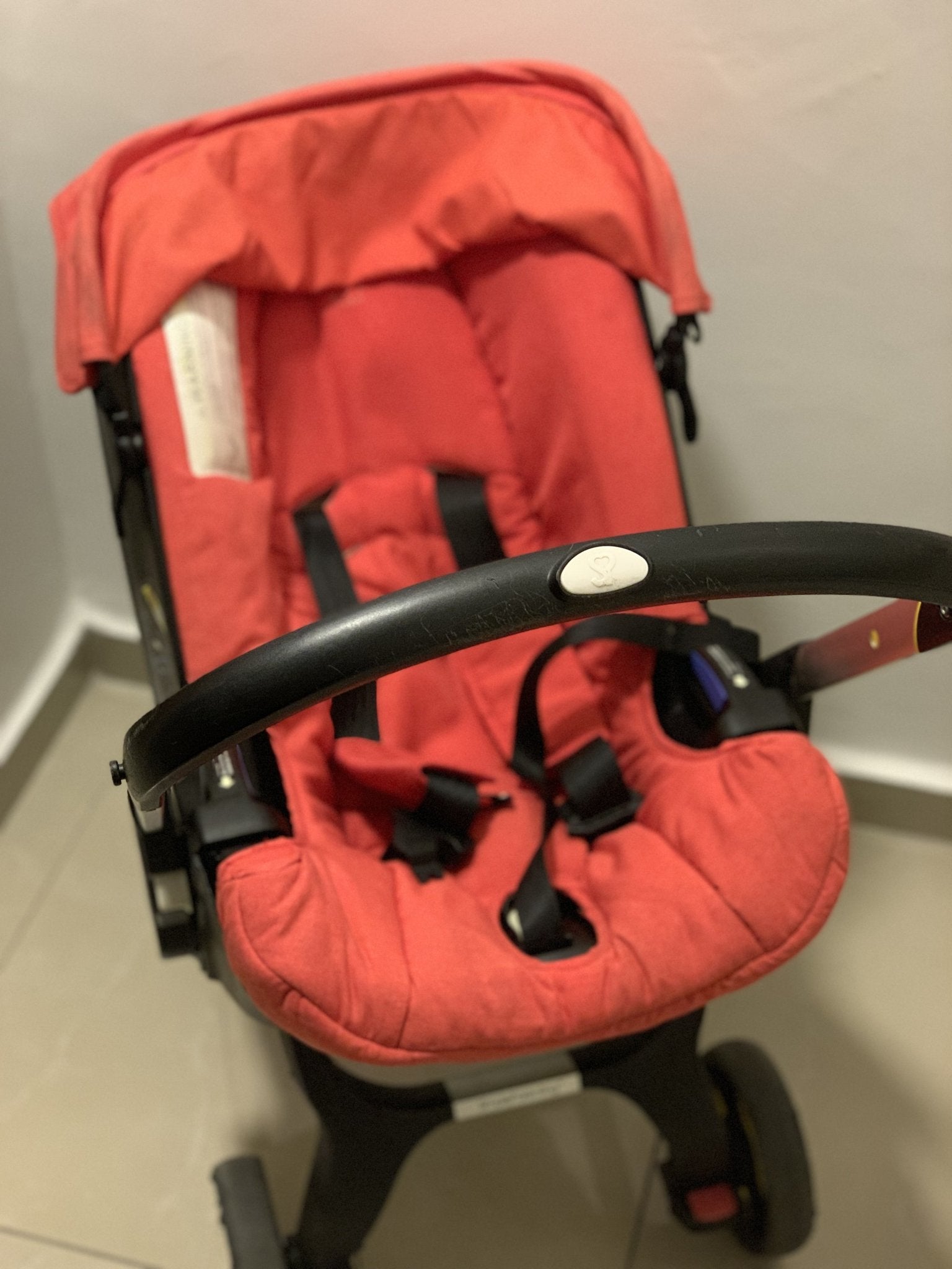 Infant car seat and stroller combo - DOONA - The Jerusalem Market