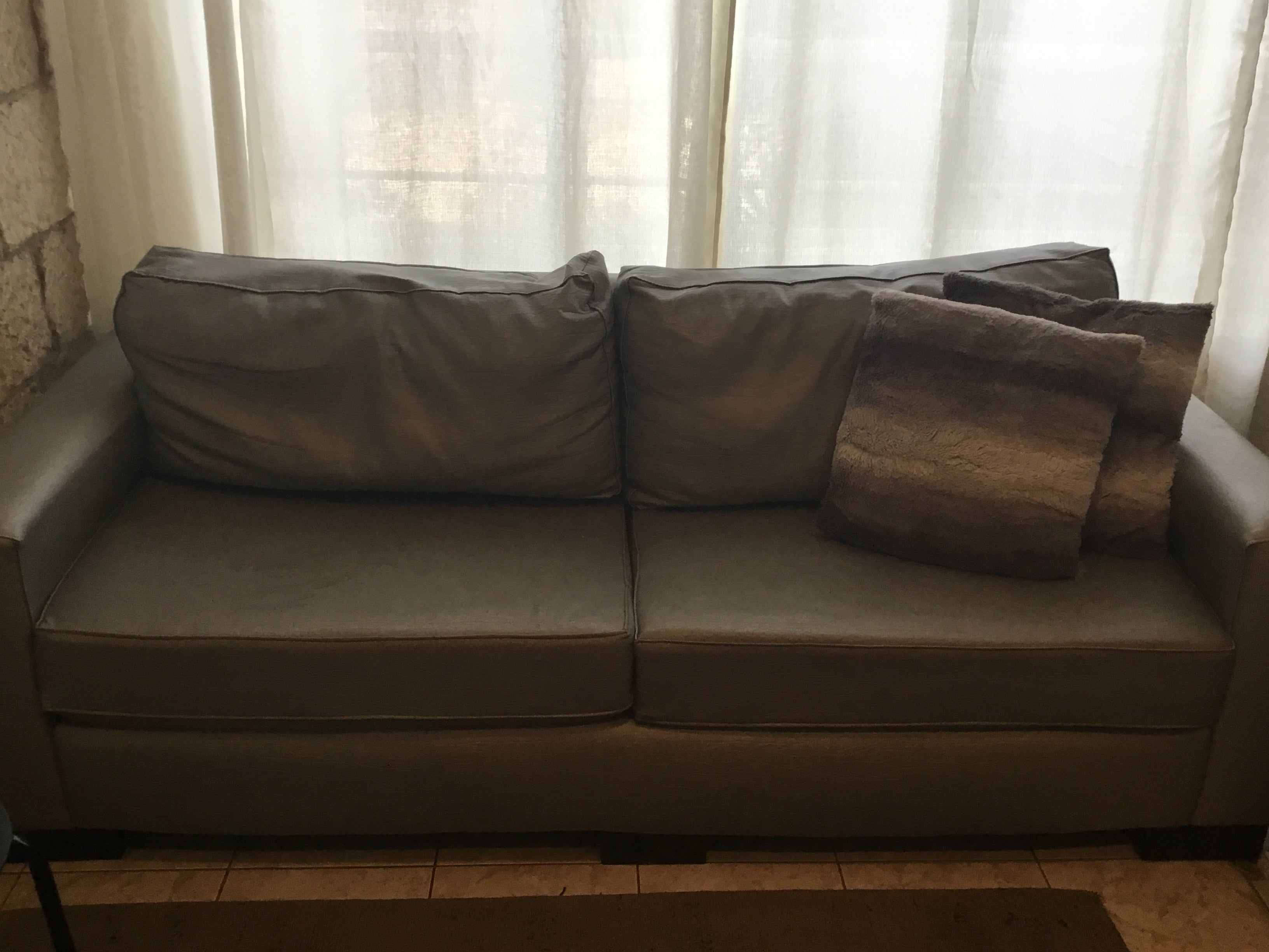 2 Seater Couch - image 2