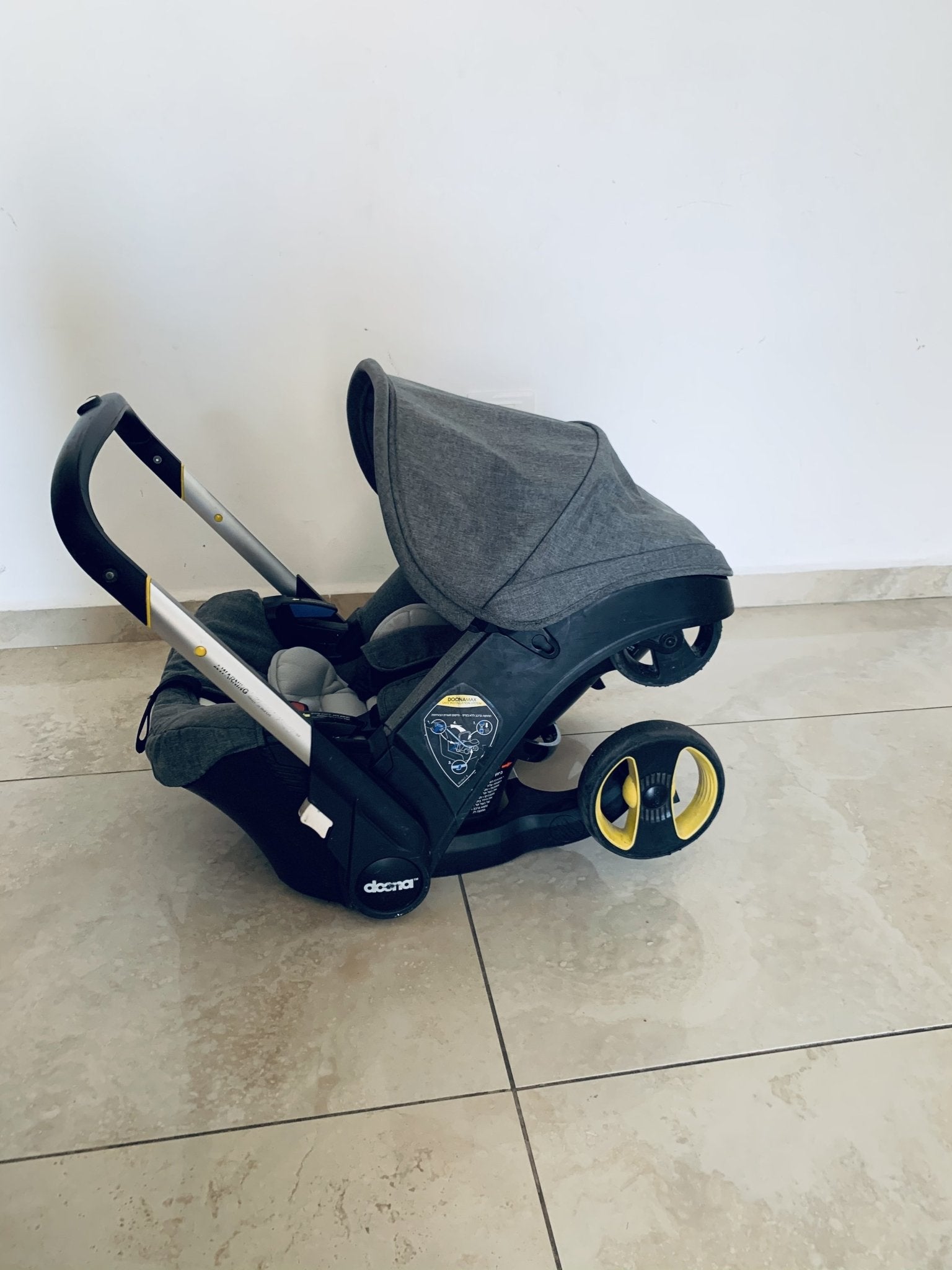 Doona stroller - The Jerusalem Market
