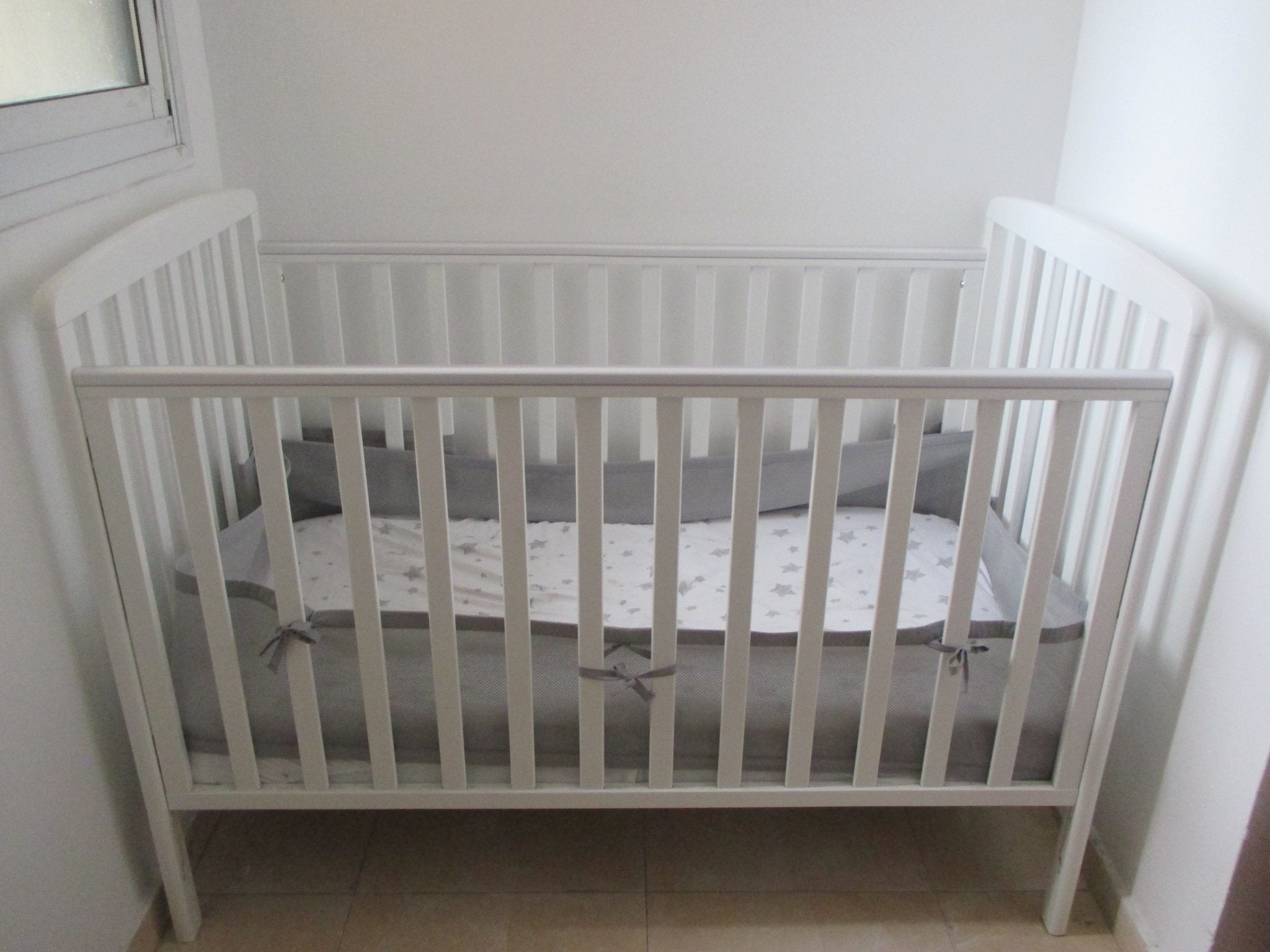 Crib - The Jerusalem Market