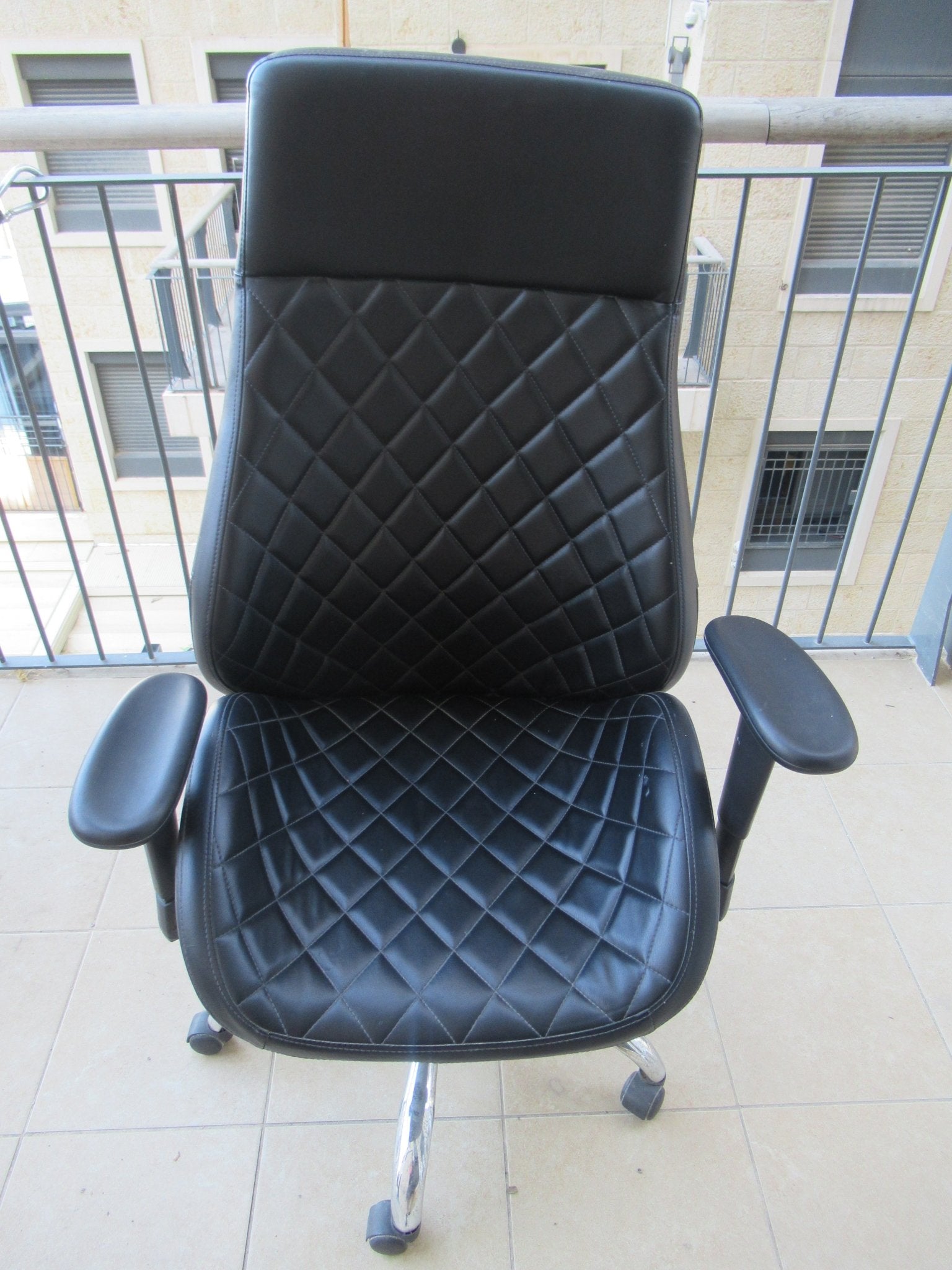 Office Swivel Chair - The Jerusalem Market