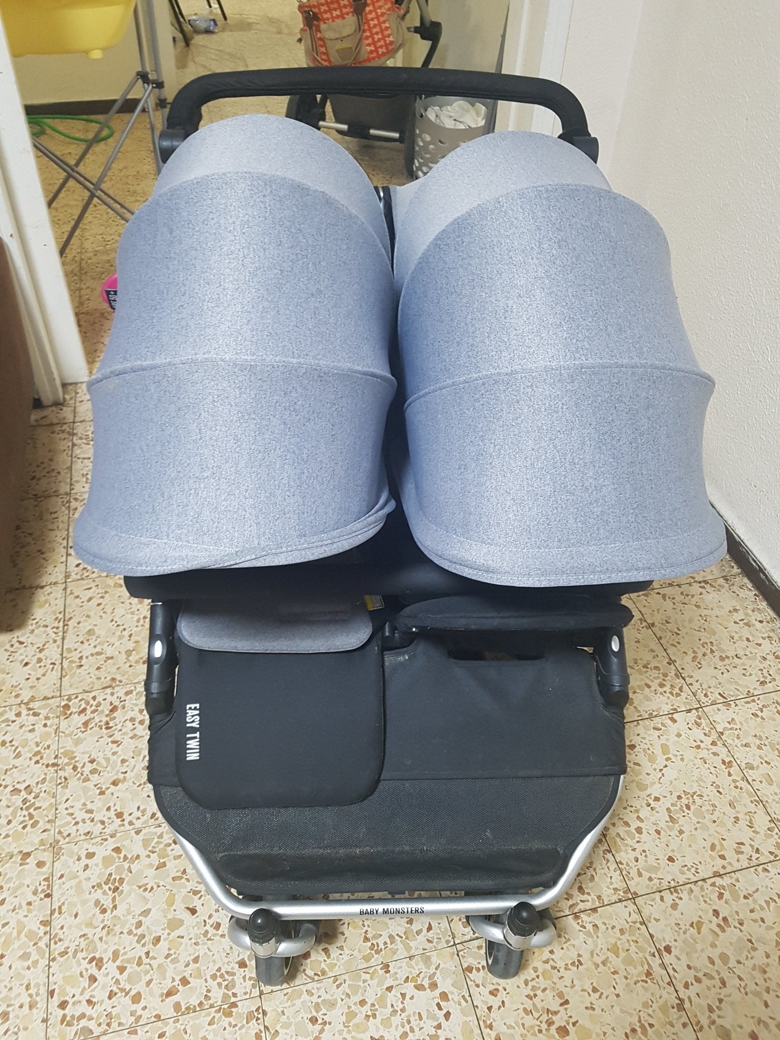 Double stroller/buggy - The Jerusalem Market