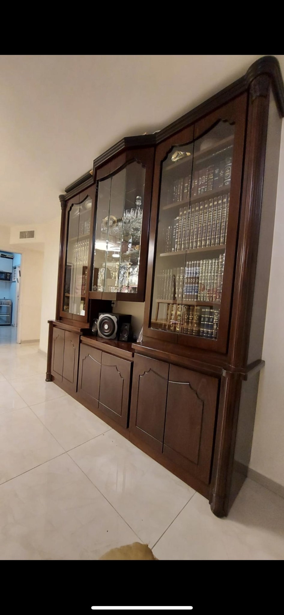 Bookcase closet - The Jerusalem Market