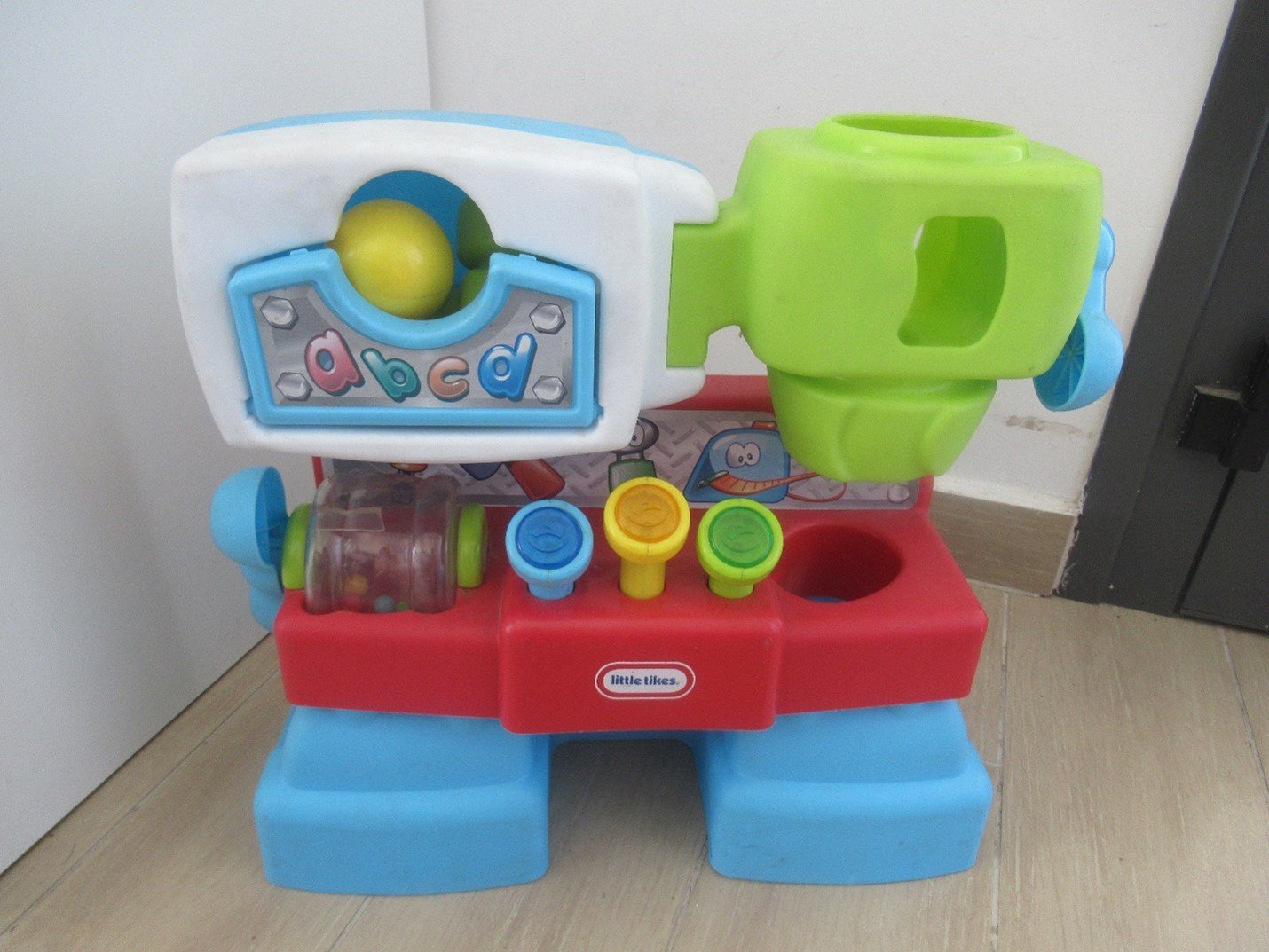 Little Tikes Ball and hammer set - The Jerusalem Market