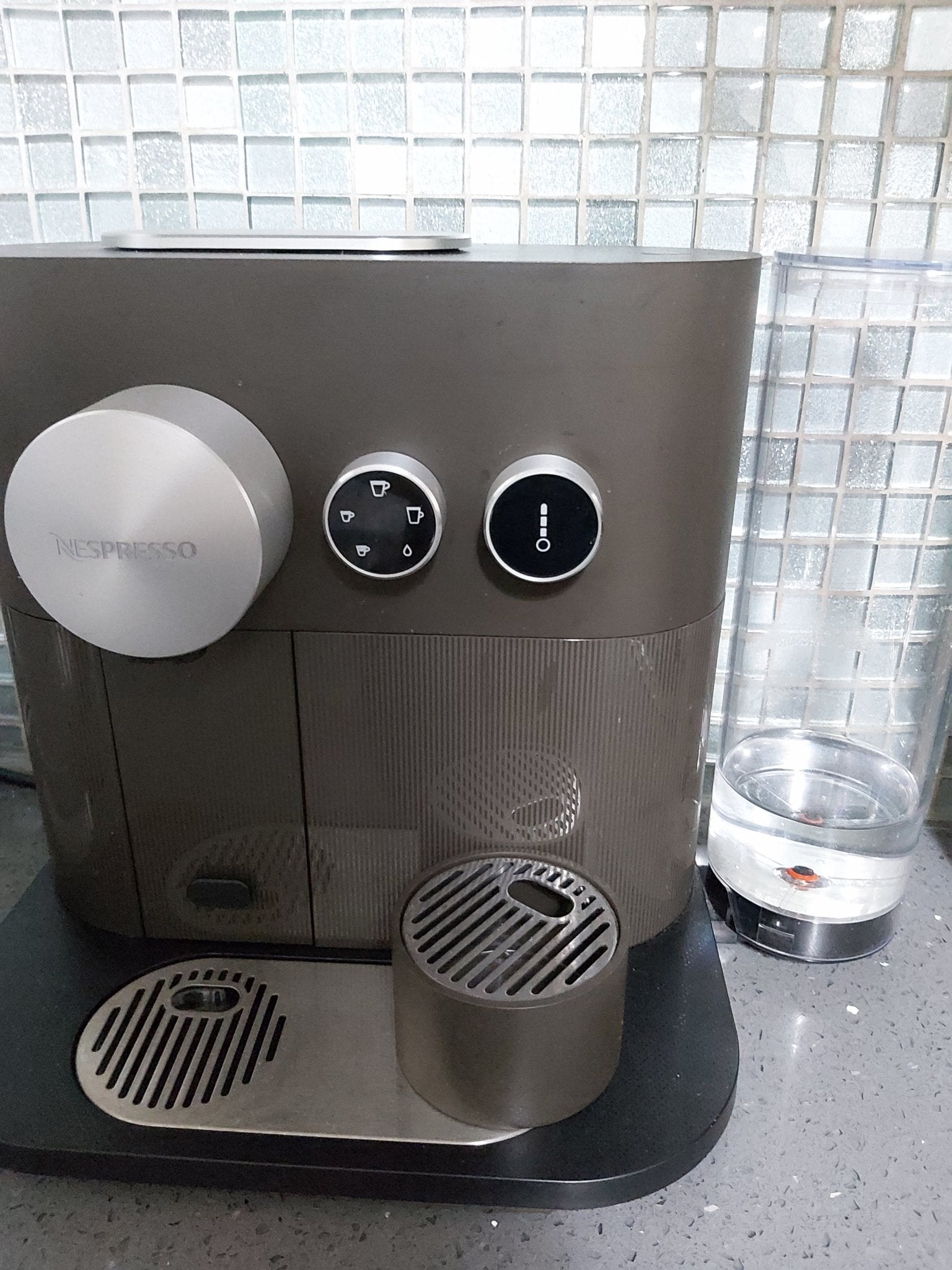 Nespresso machine - The Jerusalem Market