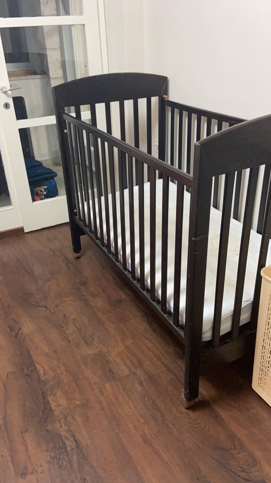 Crib - The Jerusalem Market