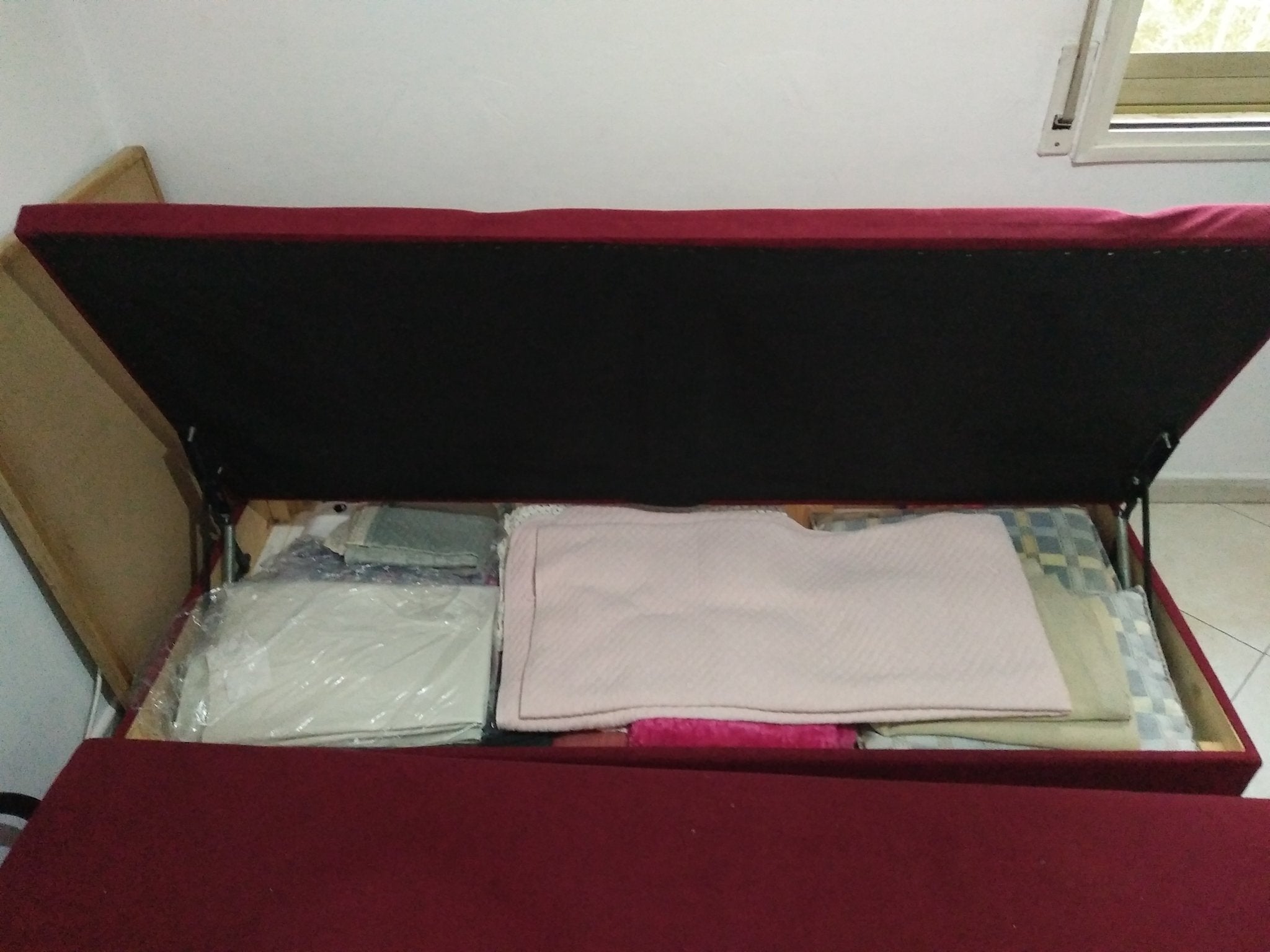 Bed/ sleeper couch - The Jerusalem Market