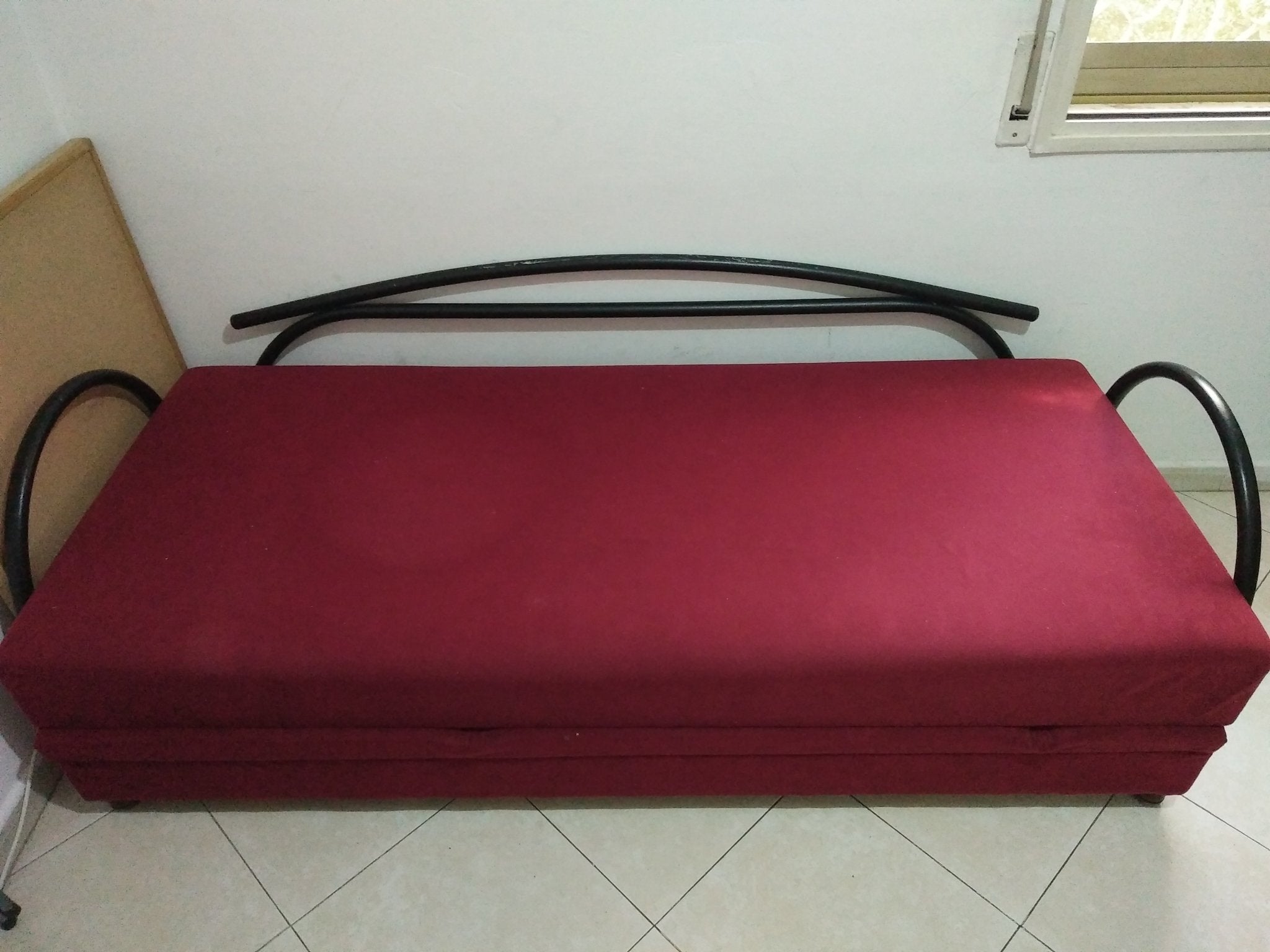 Bed/ sleeper couch - The Jerusalem Market